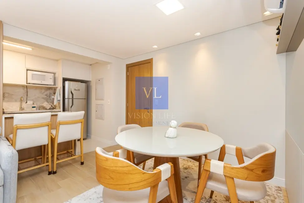 Apartamento com 3 quartos à venda, 78m2 em Cristo Rei, Curitiba - PR - imagem 6 Foto 6 de Apartamento com 3 quartos à venda, 78m2 em Cristo Rei, Curitiba - PR