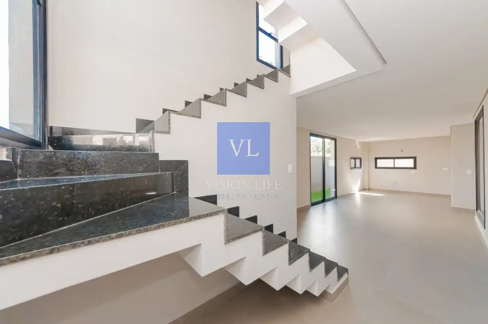 Casa de Condomínio com 3 quartos à venda, 157m2 em Santa Cândida, Curitiba - PR - imagem 7 Foto 7 de Casa de Condomínio com 3 quartos à venda, 157m2 em Santa Cândida, Curitiba - PR