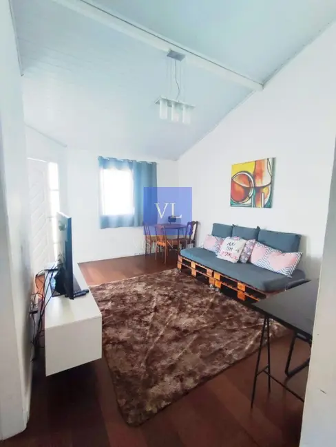 Casa com 3 quartos à venda, 100m2 em Aviação, Sao Jose Dos Pinhais - PR - imagem 5 Foto 5 de Casa com 3 quartos à venda, 100m2 em Aviação, Sao Jose Dos Pinhais - PR