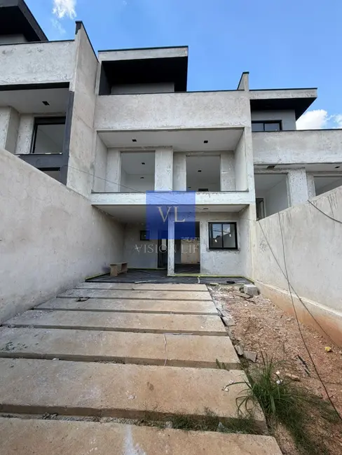 Casa com 3 quartos à venda, 134m2 em Boa Vista, Curitiba - PR - imagem 2 Foto 2 de Casa com 3 quartos à venda, 134m2 em Boa Vista, Curitiba - PR