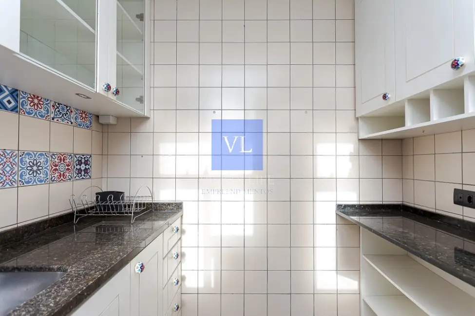 Foto 6 de Apartamento com 2 quartos à venda, 62m2 em Água Verde, Curitiba - PR