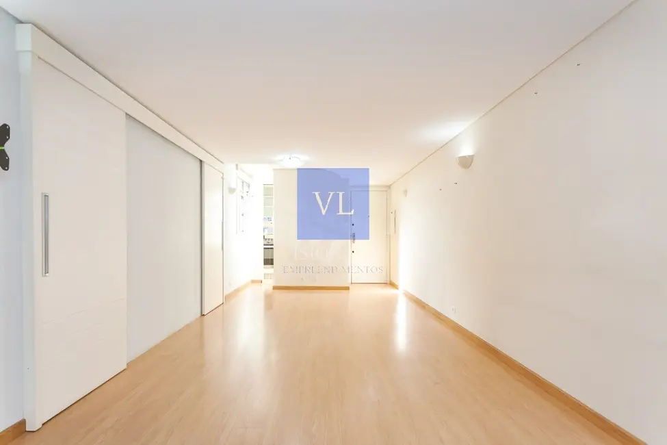 Foto 4 de Apartamento com 2 quartos à venda, 62m2 em Água Verde, Curitiba - PR