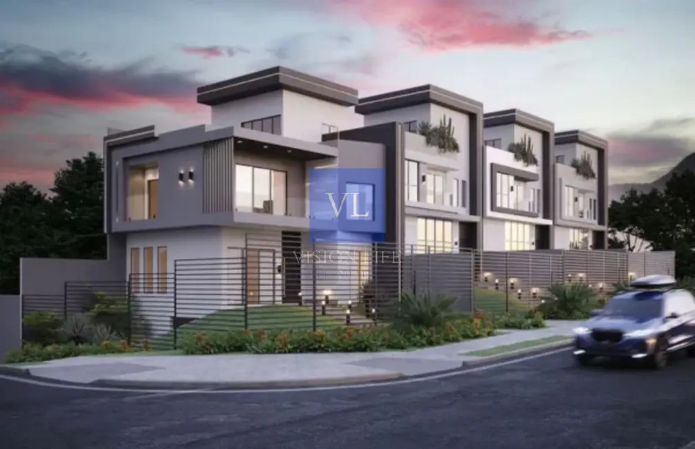 Foto 1 de Casa com 3 quartos à venda, 240m2 em Boa Vista, Curitiba - PR