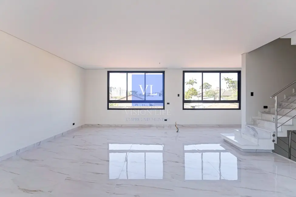 Casa com 3 quartos à venda, 199m2 em Boa Vista, Curitiba - PR - imagem 8 Foto 8 de Casa com 3 quartos à venda, 199m2 em Boa Vista, Curitiba - PR