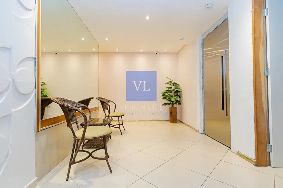 Foto 5 de Apartamento com 3 quartos à venda, 131m2 em Centro, Curitiba - PR