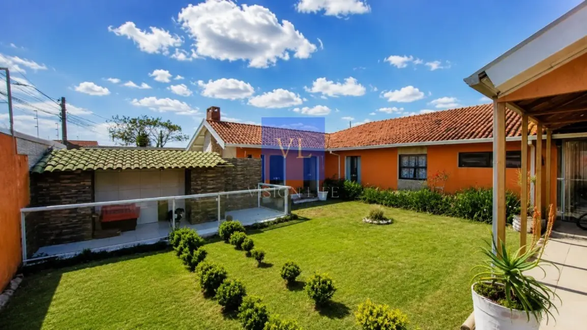 Casa com 4 quartos à venda, 700m2 em Cajuru, Curitiba - PR - imagem 1 Foto 1 de Casa com 4 quartos à venda, 700m2 em Cajuru, Curitiba - PR