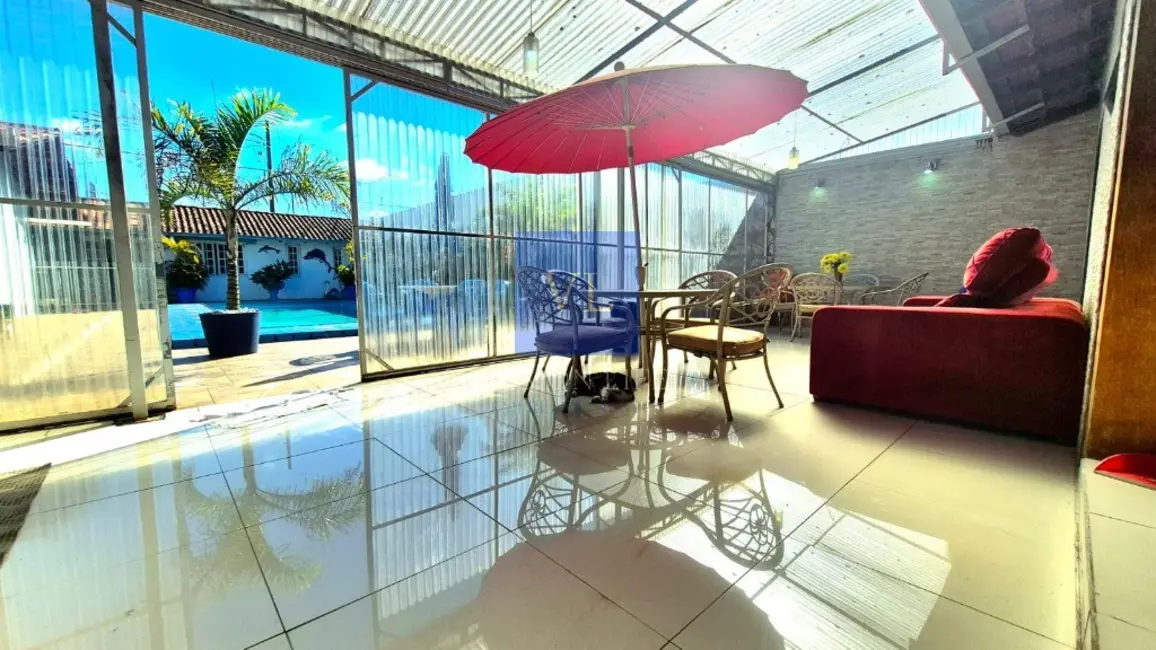 Casa com 4 quartos à venda, 700m2 em Cajuru, Curitiba - PR - imagem 8 Foto 8 de Casa com 4 quartos à venda, 700m2 em Cajuru, Curitiba - PR
