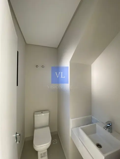 Casa de Condomínio com 3 quartos à venda, 147m2 em Água Verde, Curitiba - PR - imagem 5 Foto 5 de Casa de Condomínio com 3 quartos à venda, 147m2 em Água Verde, Curitiba - PR
