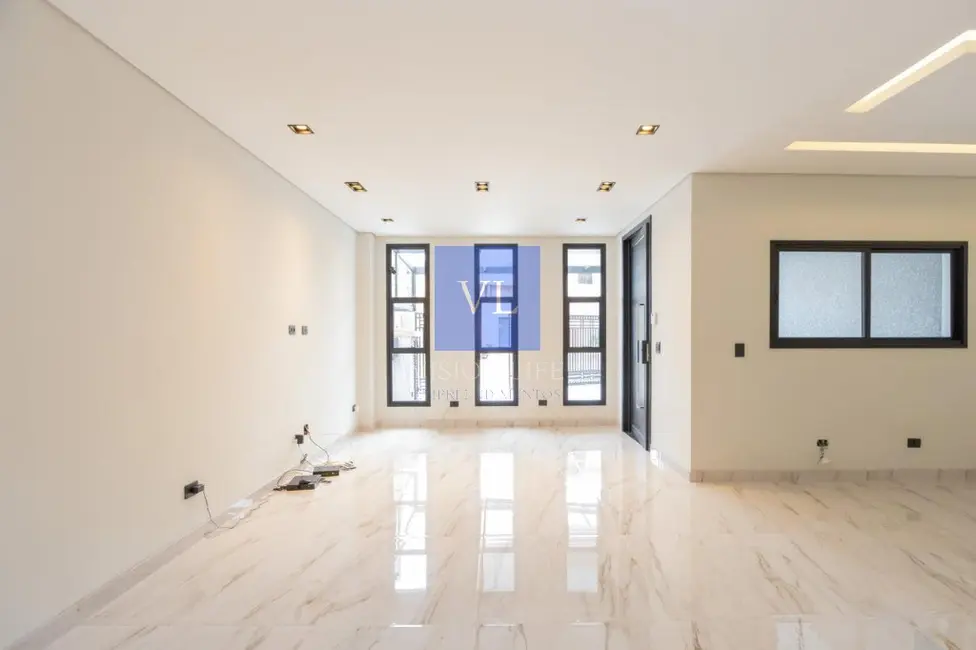 Foto 3 de Casa com 3 quartos à venda, 228m2 em Vista Alegre, Curitiba - PR
