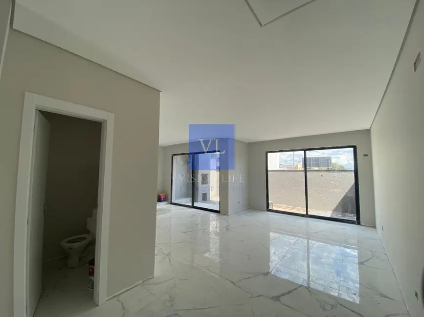 Casa de Condomínio com 3 quartos à venda, 219m2 em Santa Cândida, Curitiba - PR - imagem 2 Foto 2 de Casa de Condomínio com 3 quartos à venda, 219m2 em Santa Cândida, Curitiba - PR