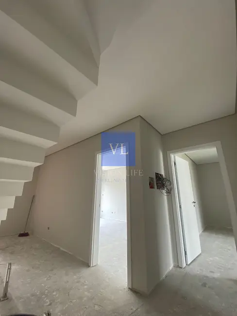 Casa de Condomínio com 3 quartos à venda, 219m2 em Santa Cândida, Curitiba - PR - imagem 6 Foto 6 de Casa de Condomínio com 3 quartos à venda, 219m2 em Santa Cândida, Curitiba - PR