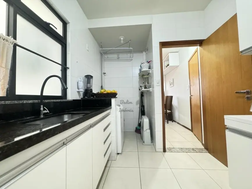Apartamento com 2 quartos à venda, 72m2 em Santa Catarina, Juiz De Fora - MG - imagem 4 Foto 4 de Apartamento com 2 quartos à venda, 72m2 em Santa Catarina, Juiz De Fora - MG