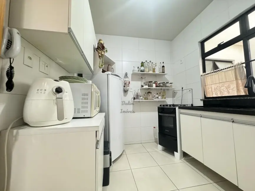 Apartamento com 2 quartos à venda, 72m2 em Santa Catarina, Juiz De Fora - MG - imagem 6 Foto 6 de Apartamento com 2 quartos à venda, 72m2 em Santa Catarina, Juiz De Fora - MG