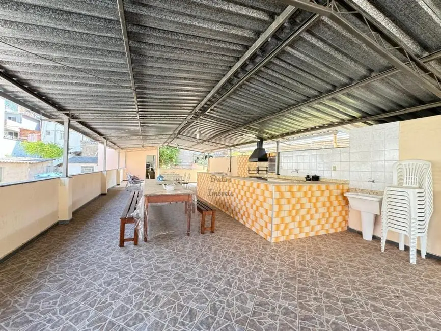 Foto 3 de Casa com 4 quartos à venda, 260m2 em Eldorado, Juiz De Fora - MG