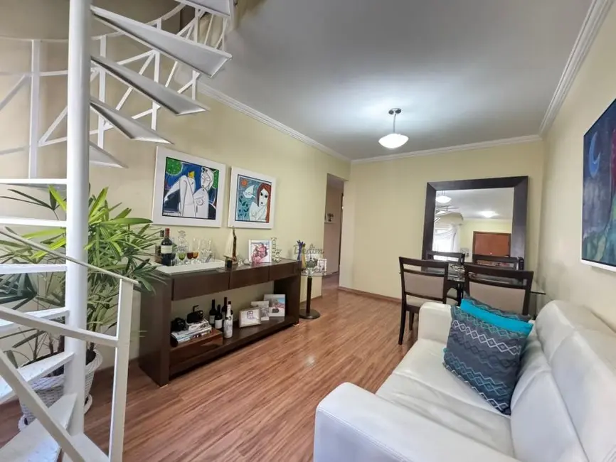 Cobertura com 3 quartos à venda, 160m2 em Dom Bosco, Juiz De Fora - MG - imagem 9 Foto 9 de Cobertura com 3 quartos à venda, 160m2 em Dom Bosco, Juiz De Fora - MG