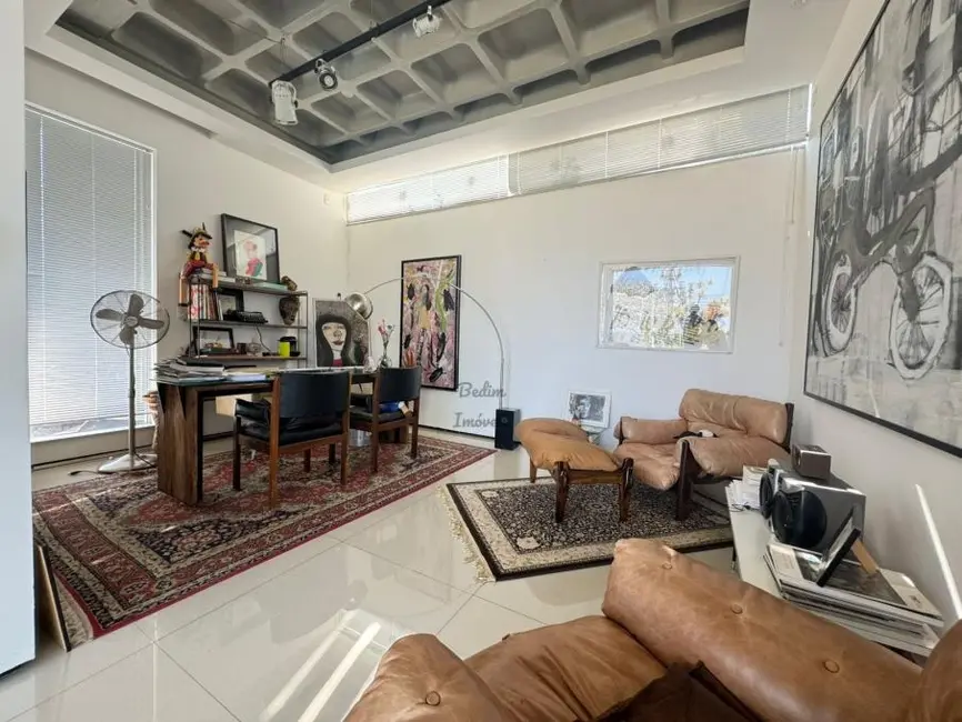 Foto 5 de Casa com 4 quartos à venda, 1000m2 em Aeroporto, Juiz De Fora - MG