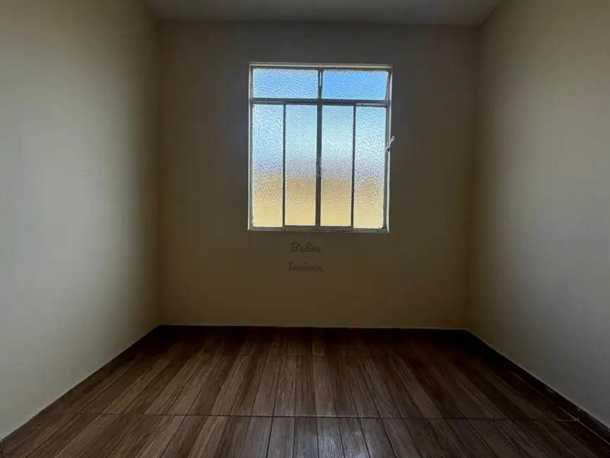 Apartamento com 2 quartos à venda, 60m2 em Ipiranga, Juiz De Fora - MG - imagem 6 Foto 6 de Apartamento com 2 quartos à venda, 60m2 em Ipiranga, Juiz De Fora - MG