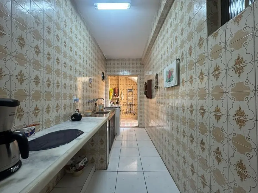 Foto 5 de Casa com 5 quartos à venda, 190m2 em Jardim Glória, Juiz De Fora - MG