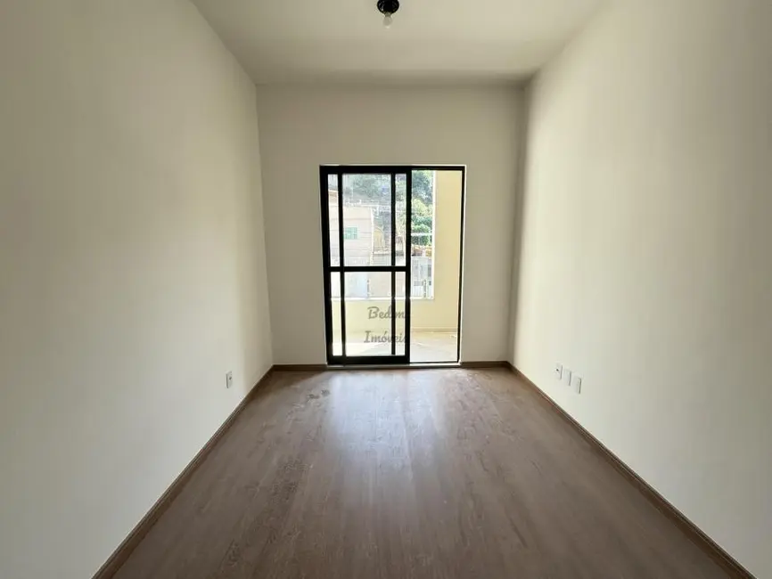Foto 8 de Casa com 3 quartos à venda, 180m2 em Fontesville II, Juiz De Fora - MG