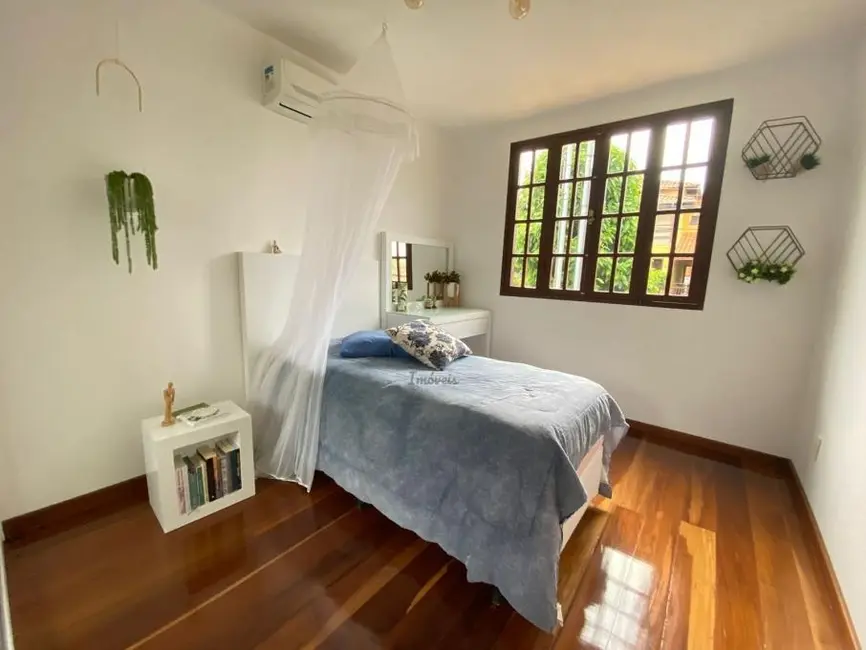 Foto 9 de Casa com 5 quartos à venda, 300m2 em Alto dos Pinheiros, Juiz De Fora - MG