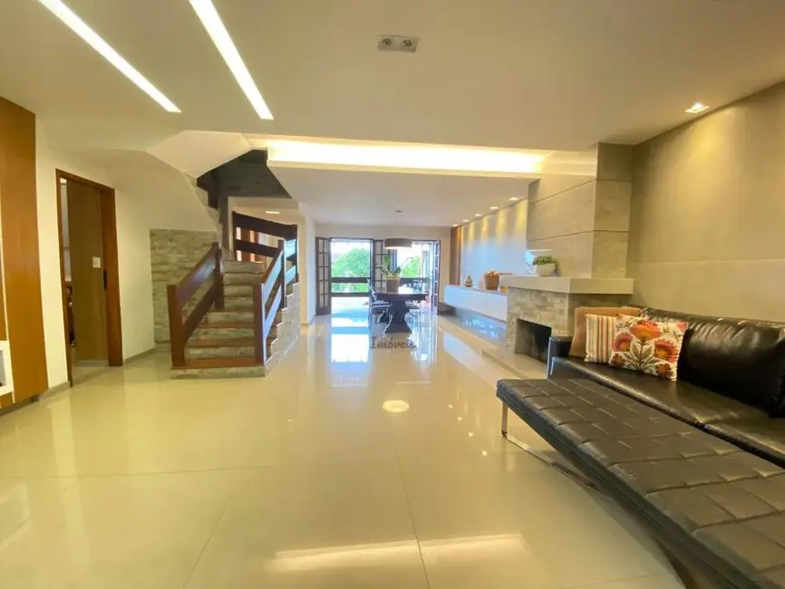 Foto 4 de Casa com 5 quartos à venda, 300m2 em Alto dos Pinheiros, Juiz De Fora - MG