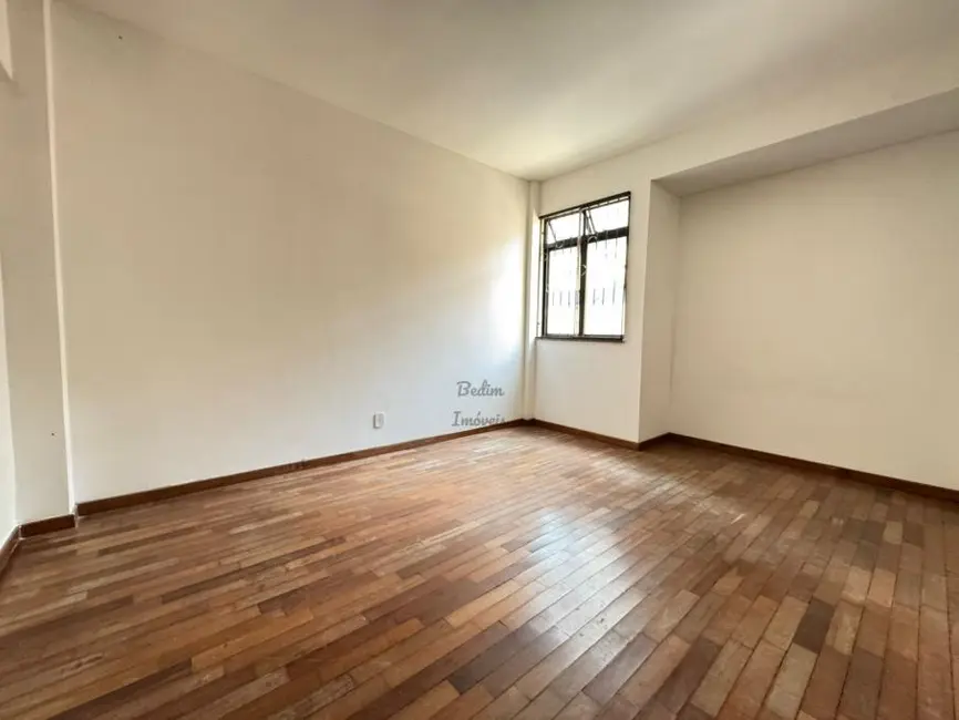 Apartamento com 2 quartos à venda, 99m2 em São Mateus, Juiz De Fora - MG - imagem 5 Foto 5 de Apartamento com 2 quartos à venda, 99m2 em São Mateus, Juiz De Fora - MG