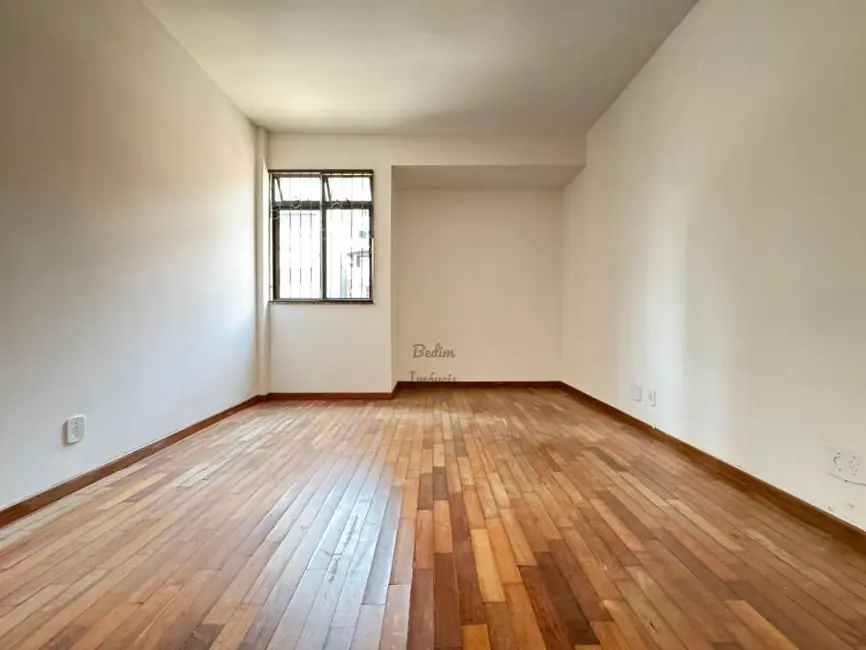 Apartamento com 2 quartos à venda, 99m2 em São Mateus, Juiz De Fora - MG - imagem 4 Foto 4 de Apartamento com 2 quartos à venda, 99m2 em São Mateus, Juiz De Fora - MG