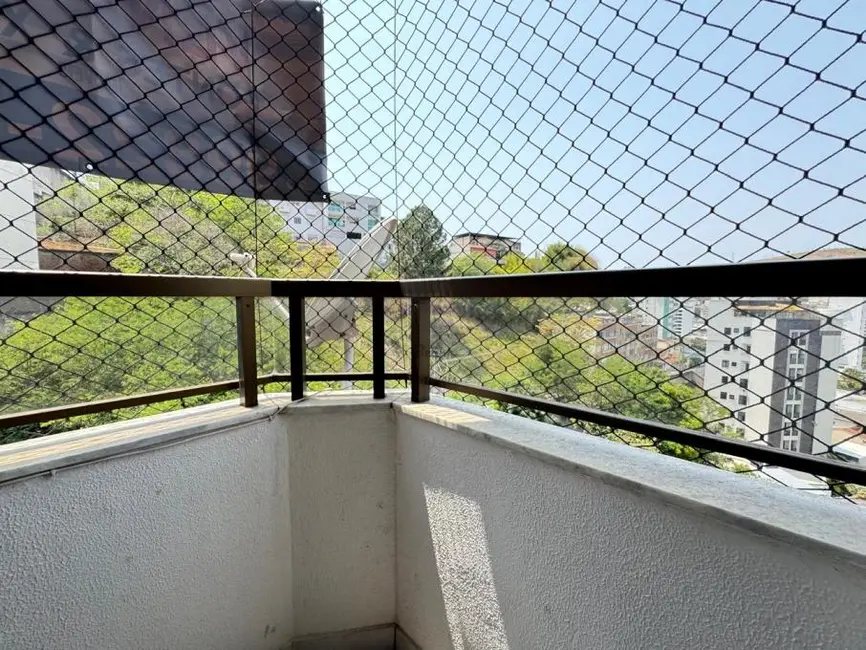 Apartamento com 3 quartos à venda, 91m2 em Bom Pastor, Juiz De Fora - MG - imagem 4 Foto 4 de Apartamento com 3 quartos à venda, 91m2 em Bom Pastor, Juiz De Fora - MG