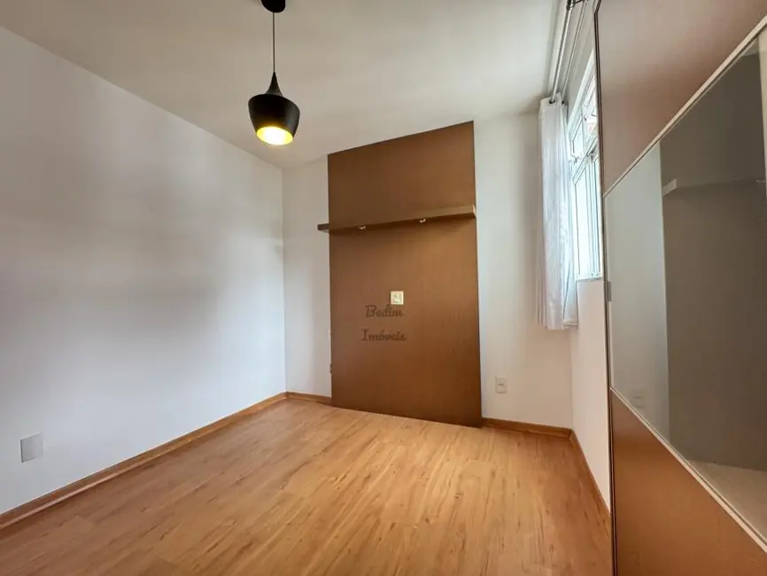 Apartamento com 2 quartos à venda, 100m2 em Granbery, Juiz De Fora - MG - imagem 6 Foto 6 de Apartamento com 2 quartos à venda, 100m2 em Granbery, Juiz De Fora - MG