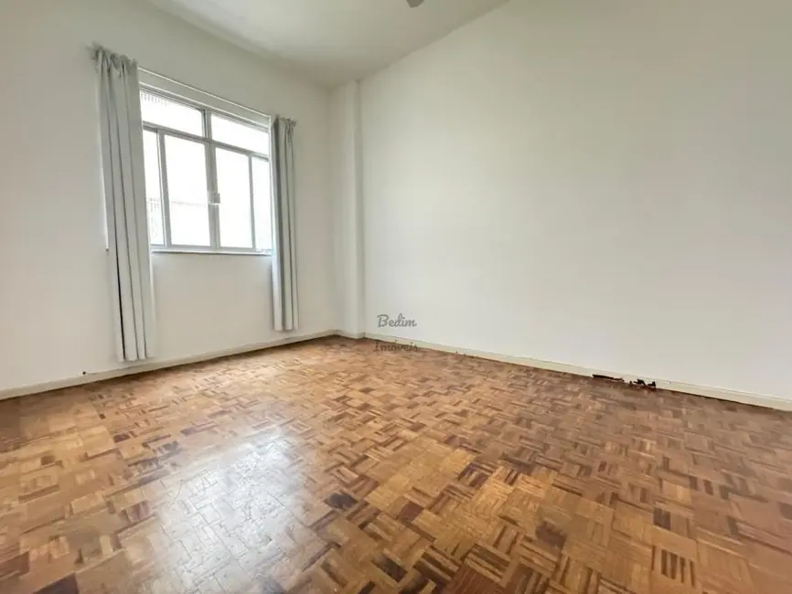 Apartamento com 3 quartos à venda, 90m2 em Morro da Glória, Juiz De Fora - MG - imagem 8 Foto 8 de Apartamento com 3 quartos à venda, 90m2 em Morro da Glória, Juiz De Fora - MG
