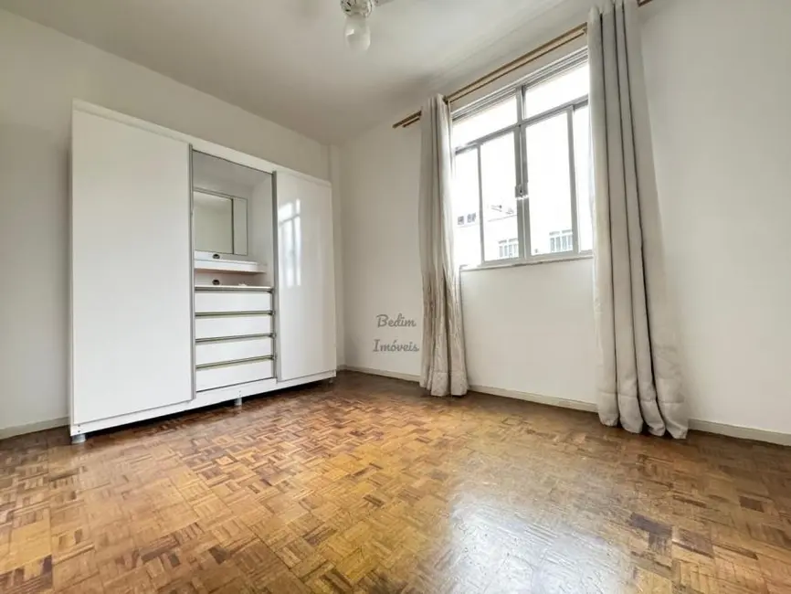Apartamento com 3 quartos à venda, 90m2 em Morro da Glória, Juiz De Fora - MG - imagem 7 Foto 7 de Apartamento com 3 quartos à venda, 90m2 em Morro da Glória, Juiz De Fora - MG