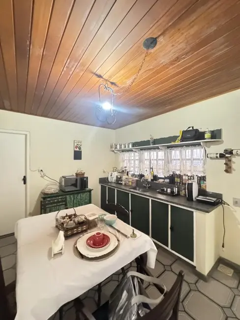 Foto 9 de Casa com 4 quartos à venda, 299m2 em Bairu, Juiz De Fora - MG