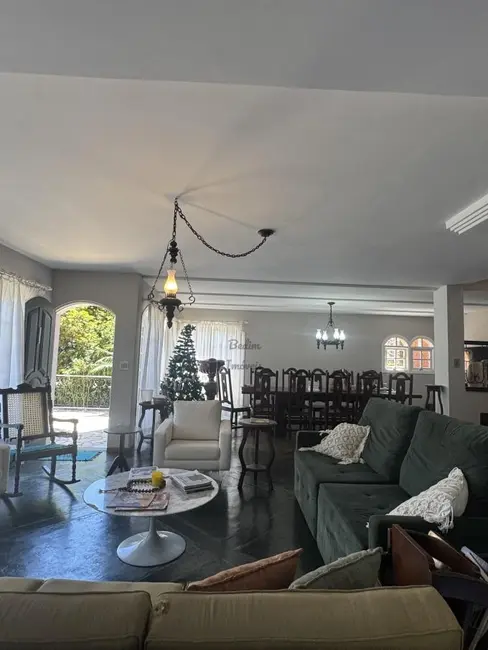 Foto 4 de Casa com 4 quartos à venda, 299m2 em Bairu, Juiz De Fora - MG