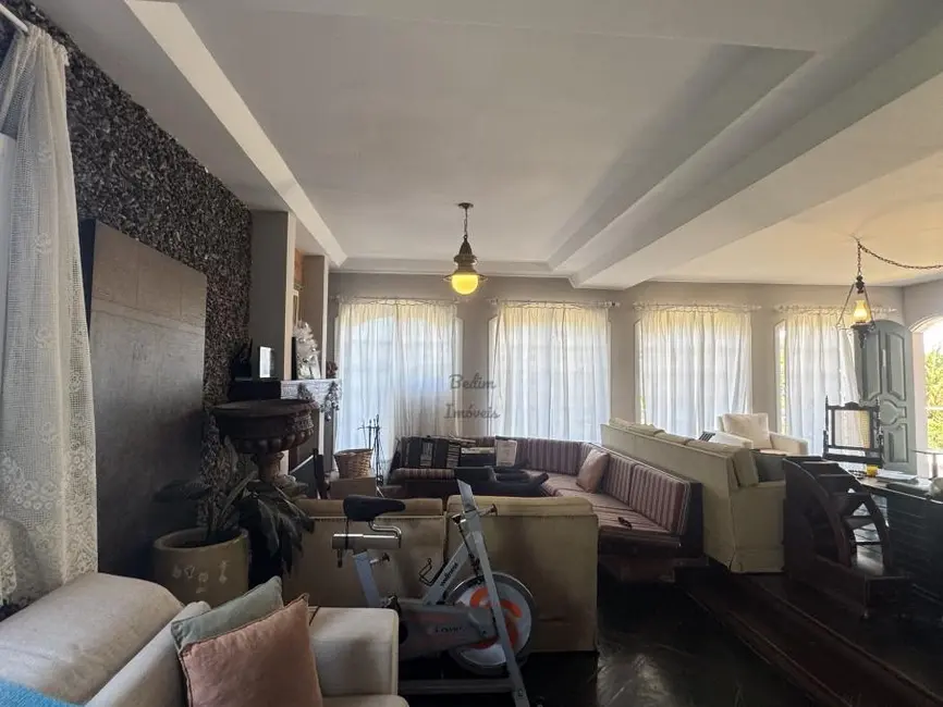 Foto 3 de Casa com 4 quartos à venda, 299m2 em Bairu, Juiz De Fora - MG