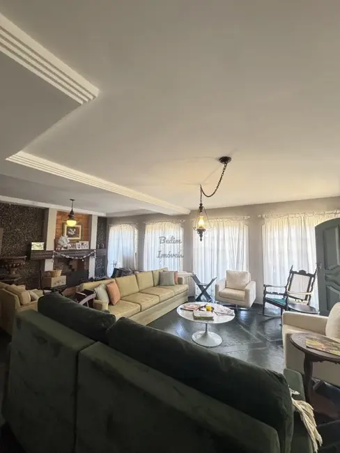 Foto 2 de Casa com 4 quartos à venda, 299m2 em Bairu, Juiz De Fora - MG