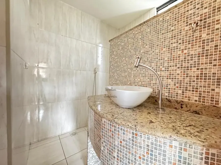 Foto 3 de Apartamento com 2 quartos à venda, 65m2 em Nossa Senhora das Graças, Juiz De Fora - MG