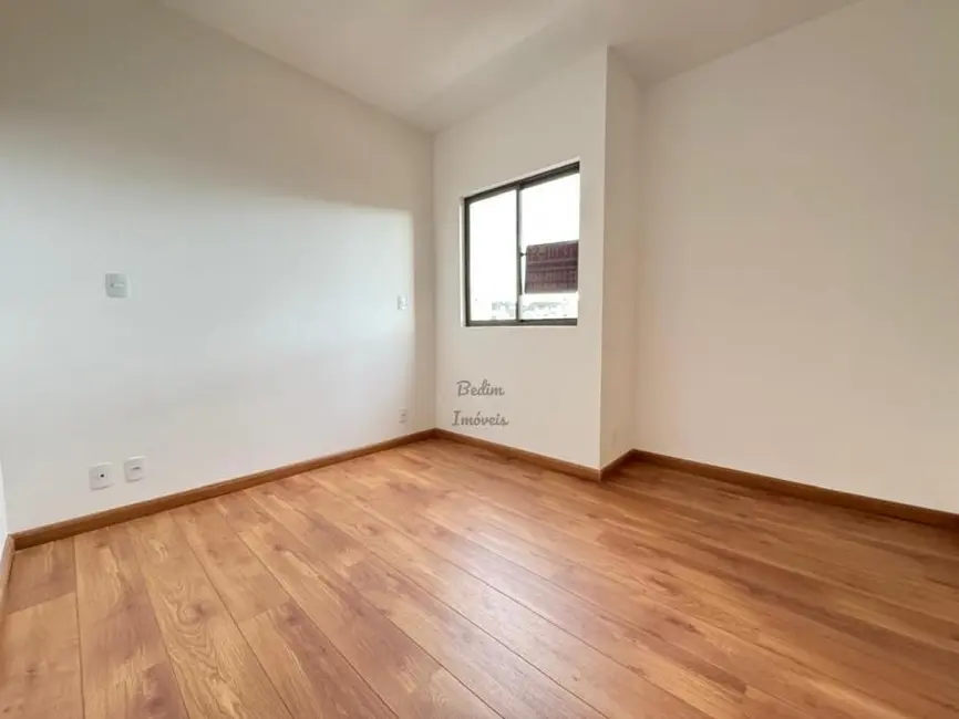 Foto 1 de Apartamento com 2 quartos à venda, 87m2 em Bairu, Juiz De Fora - MG