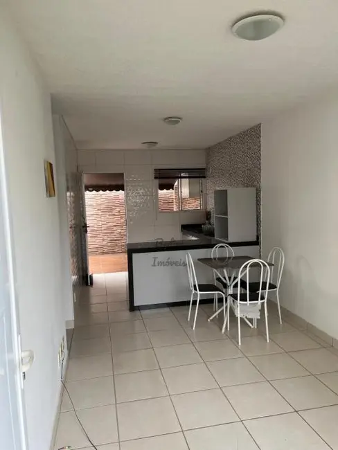 Foto 2 de Casa com 2 quartos à venda, 50m2 em Borboleta, Juiz De Fora - MG