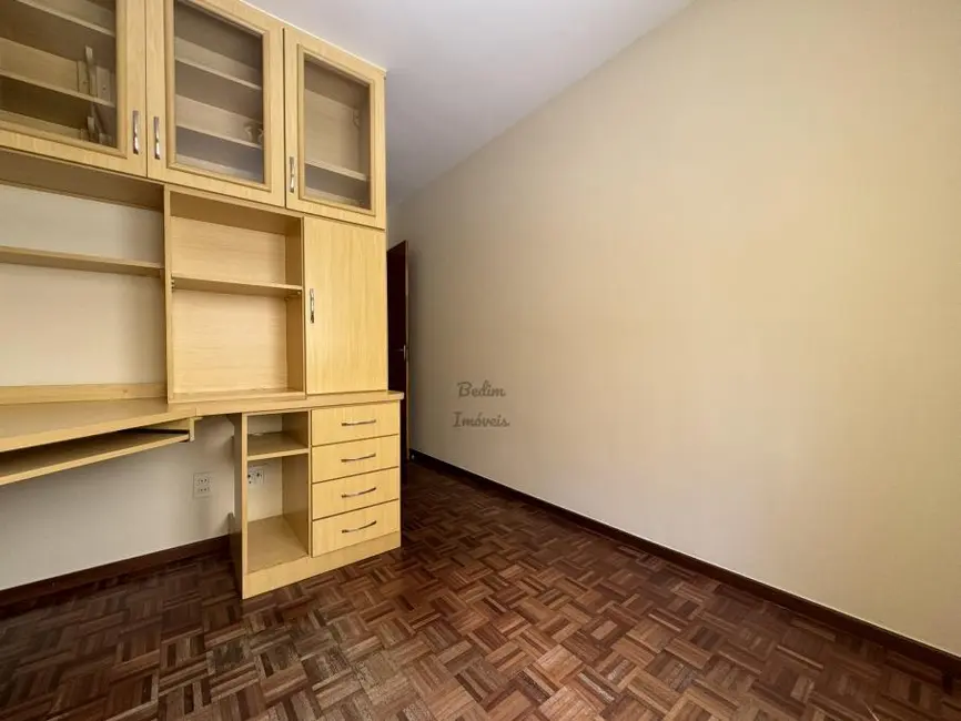 Apartamento com 3 quartos à venda, 80m2 em São Mateus, Juiz De Fora - MG - imagem 3 Foto 3 de Apartamento com 3 quartos à venda, 80m2 em São Mateus, Juiz De Fora - MG