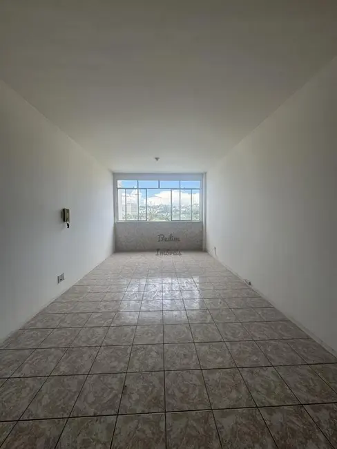 Foto 1 de Kitnet com 1 quarto à venda, 40m2 em Centro, Juiz De Fora - MG