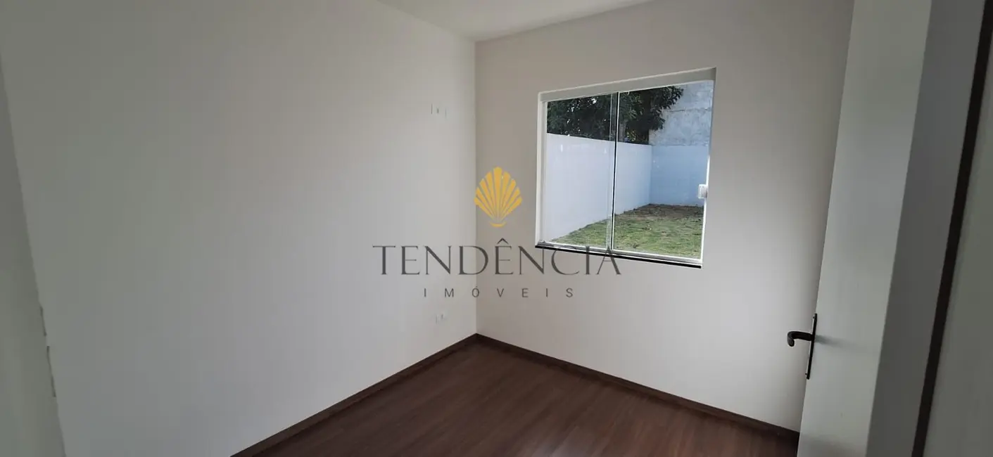 Casa com 3 quartos à venda, 64m2 em Santa Terezinha, Fazenda Rio Grande - PR - imagem 9 Foto 9 de Casa com 3 quartos à venda, 64m2 em Santa Terezinha, Fazenda Rio Grande - PR