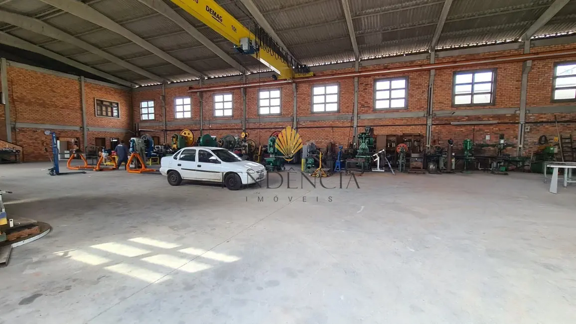 Armazém / Galpão à venda, 1075m2 em Cidade Industrial, Curitiba - PR - imagem 8 Foto 8 de Armazém / Galpão à venda, 1075m2 em Cidade Industrial, Curitiba - PR