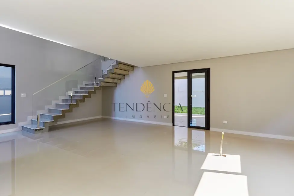 Casa com 3 quartos à venda, 272m2 em Jardim Padre José de Anchieta, Campo Largo - PR - imagem 5 Foto 5 de Casa com 3 quartos à venda, 272m2 em Jardim Padre José de Anchieta, Campo Largo - PR