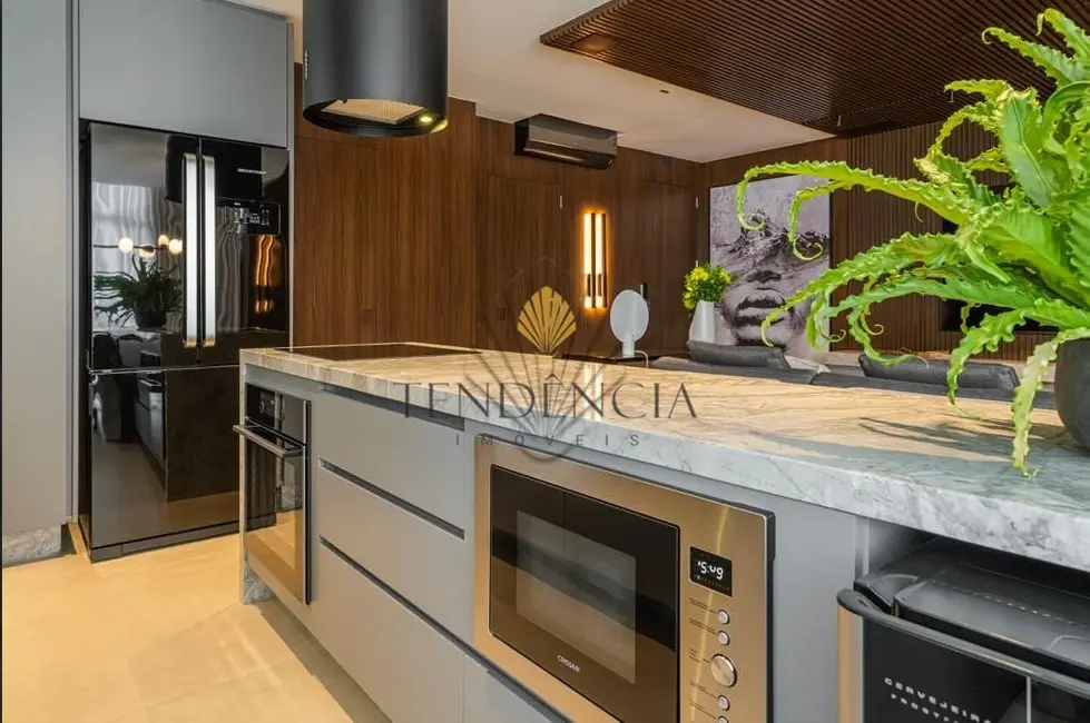 Apartamento com 3 quartos à venda, 131m2 em Bom Jesus, Sao Jose Dos Pinhais - PR - imagem 7 Foto 7 de Apartamento com 3 quartos à venda, 131m2 em Bom Jesus, Sao Jose Dos Pinhais - PR