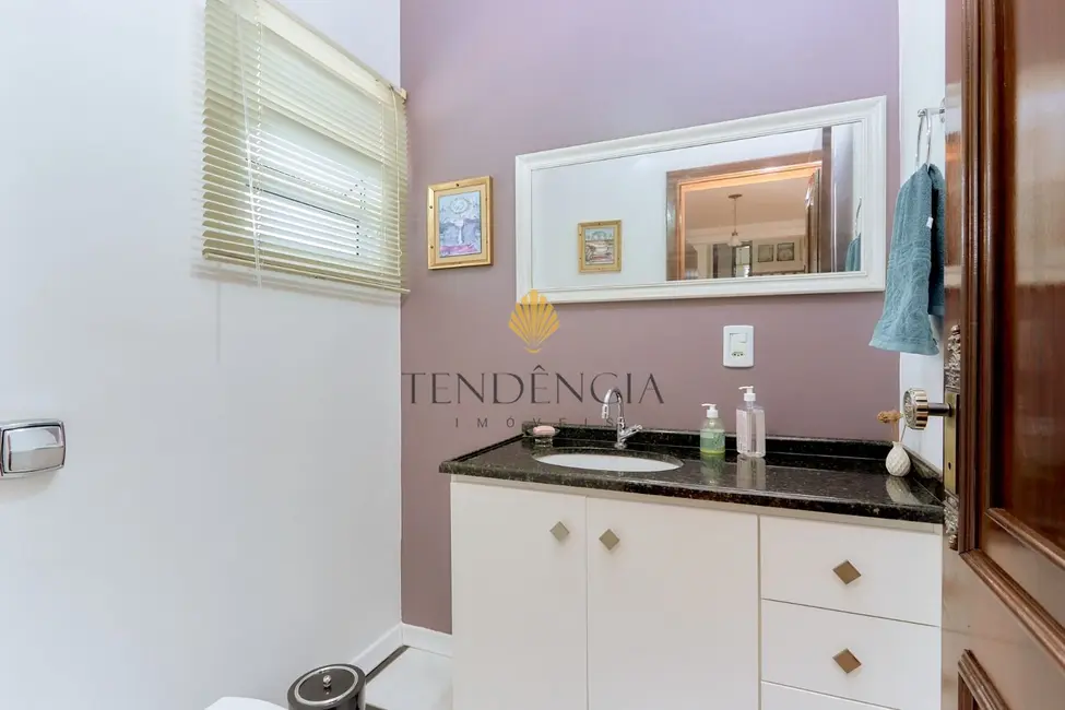 Foto 6 de Casa com 3 quartos à venda, 370m2 em Pilarzinho, Curitiba - PR