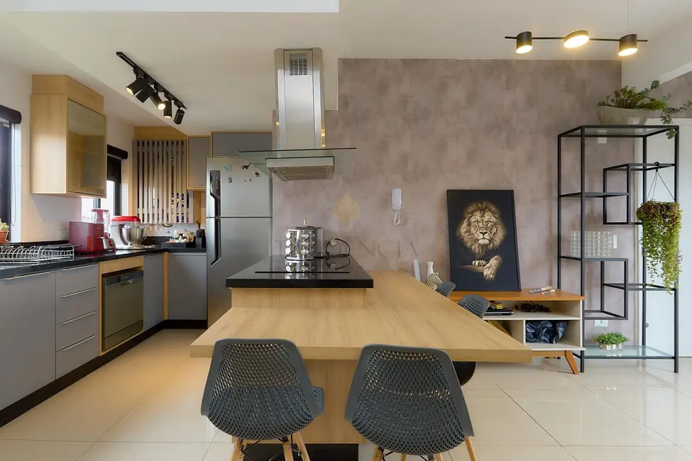 Cobertura com 2 quartos à venda, 92m2 em Cidade Jardim, Sao Jose Dos Pinhais - PR - imagem 3 Foto 3 de Cobertura com 2 quartos à venda, 92m2 em Cidade Jardim, Sao Jose Dos Pinhais - PR