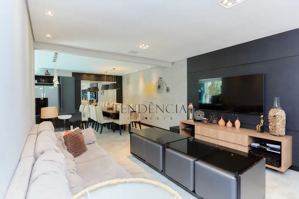 Foto 6 de Casa com 5 quartos à venda, 480m2 em Boqueirão, Curitiba - PR