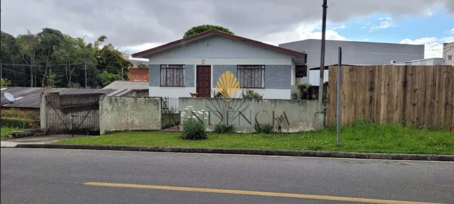 Foto 1 de Terreno / Lote à venda, 697m2 em Centro, Sao Jose Dos Pinhais - PR