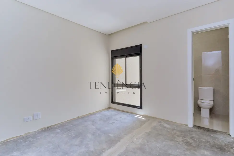Sobrado com 3 quartos à venda, 254m2 em Carioca, Sao Jose Dos Pinhais - PR - imagem 9 Foto 9 de Sobrado com 3 quartos à venda, 254m2 em Carioca, Sao Jose Dos Pinhais - PR