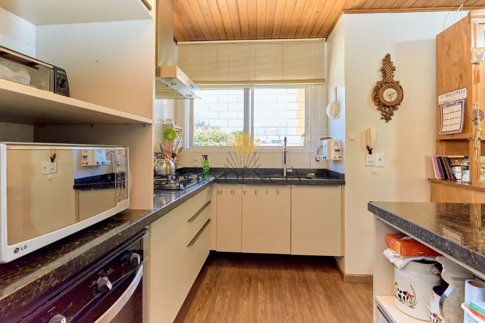 Casa com 2 quartos à venda, 97m2 em Três Marias, Sao Jose Dos Pinhais - PR - imagem 9 Foto 9 de Casa com 2 quartos à venda, 97m2 em Três Marias, Sao Jose Dos Pinhais - PR